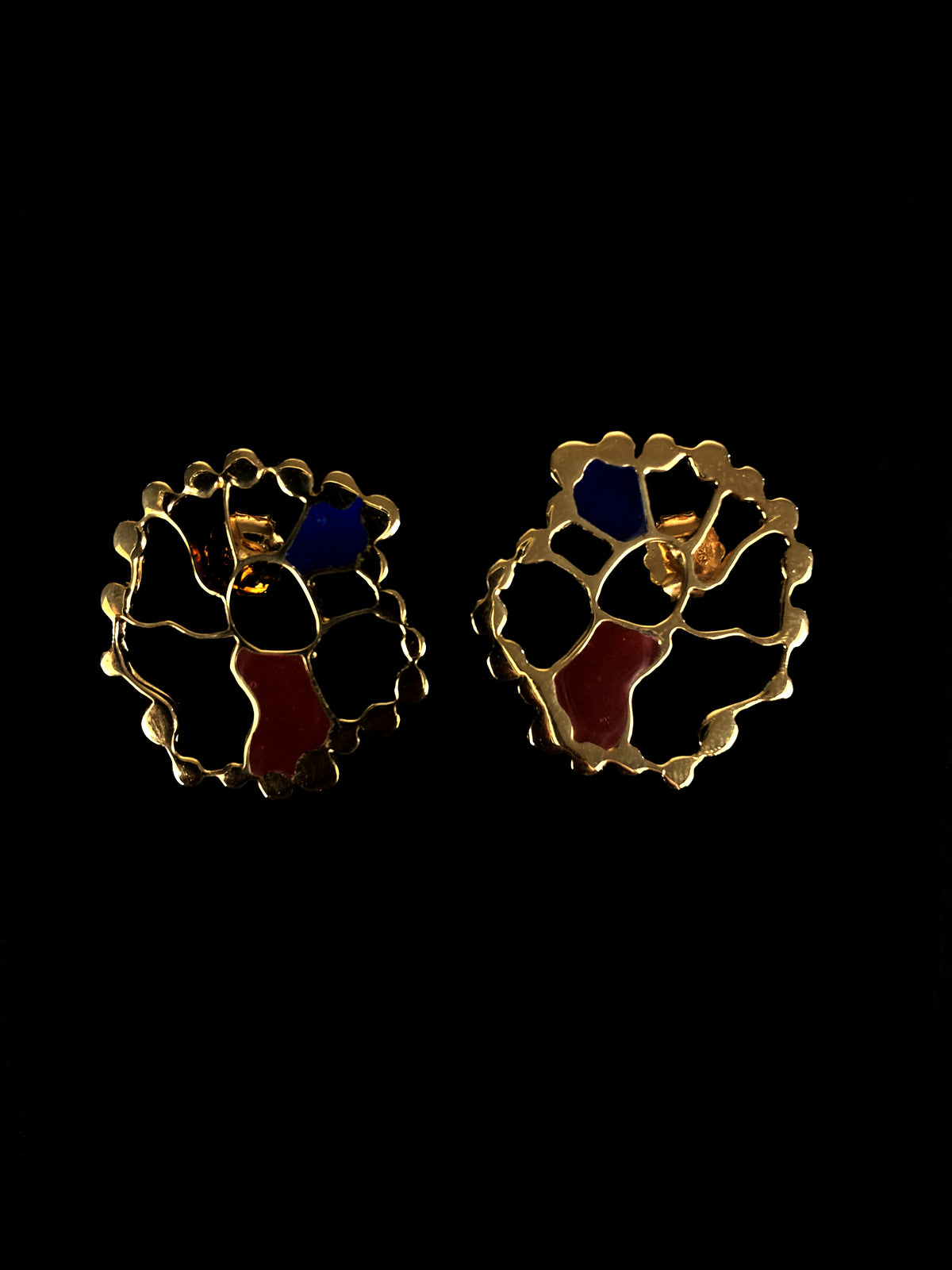 The Desert Wheel Earrings detail